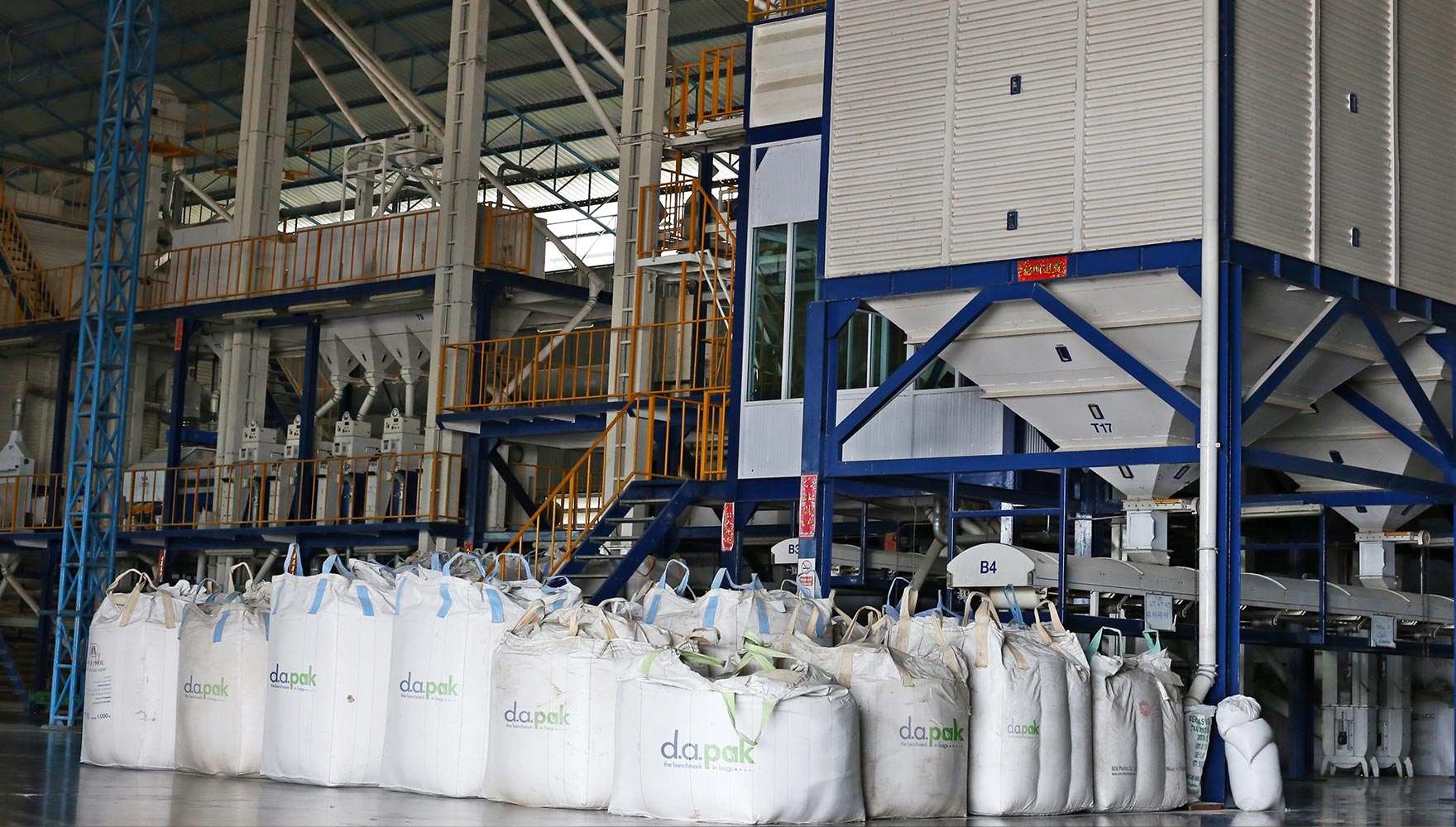 How To Choose The Right Bulk Bag For Your Needs